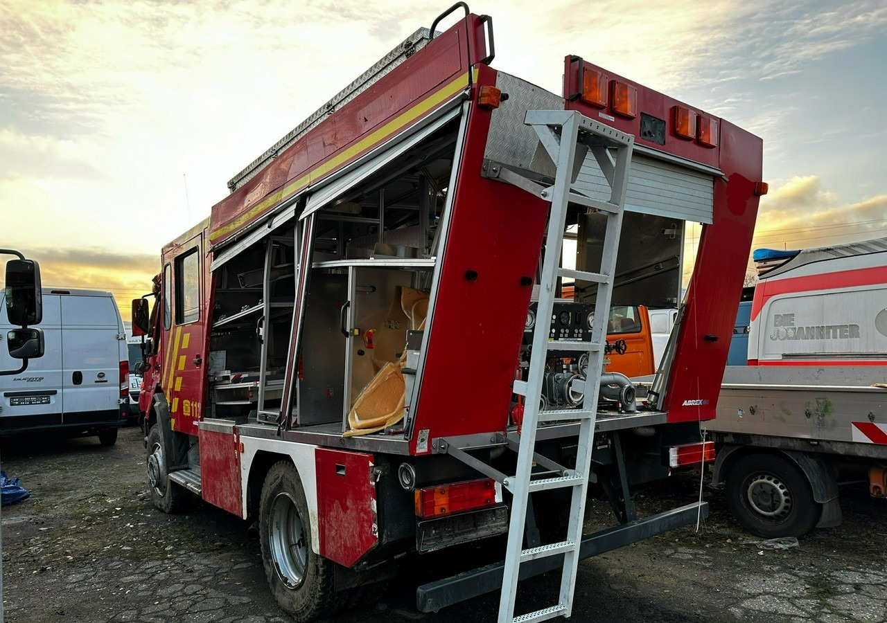 Tuletõrjeauto Mercedes-Benz Inny Mercedes-Benz Atego 918 Straż Pożarna 4X4 2006: pilt 8