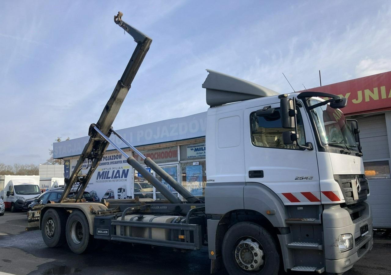 Mercedes-Benz Inny Mercedes-Benz Mercedes Axor 2543 Hakowiec bramowiec MEILLER-KIPPER Model 2009 - Konkstõstukiga veoauto: pilt 1 Mercedes-Benz Inny Mercedes-Benz Mercedes Axor 2543 Hakowiec bramowiec MEILLER-KIPPER Model 2009 - Konkstõstukiga veoauto: pilt 1