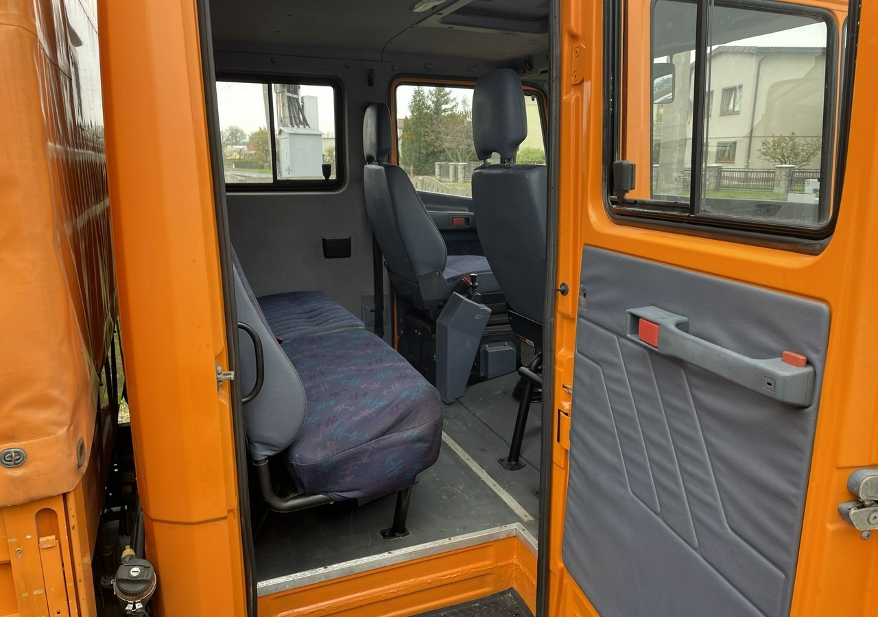 Mercedes-Benz Inny Mercedes-Benz Vario 614 Brygadówka skrzynia plandeka 6-oso doka dokka 2004 liising Mercedes-Benz Inny Mercedes-Benz Vario 614 Brygadówka skrzynia plandeka 6-oso doka dokka 2004: pilt 12