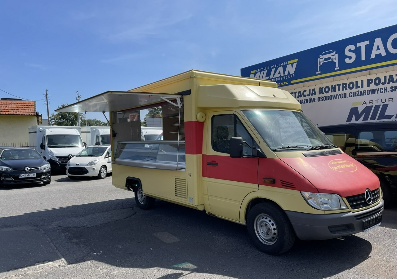Mercedes-Benz Sprinter Autosklep piec Sklep Gastronomiczny Food Truck Foodtruck bar BORCO20 - Toiduauto: pilt 2 Mercedes-Benz Sprinter Autosklep piec Sklep Gastronomiczny Food Truck Foodtruck bar BORCO20 - Toiduauto: pilt 2