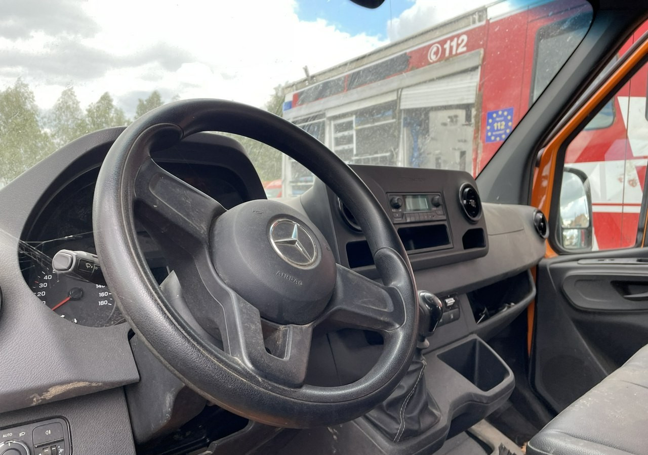 Mercedes-Benz Sprinter Sprinter 314 Dokka Brygadówka 7-oso doka Klim skrzynia rama Model 20 - Madelauto, Meeskonnaauto: pilt 5 Mercedes-Benz Sprinter Sprinter 314 Dokka Brygadówka 7-oso doka Klim skrzynia rama Model 20 - Madelauto, Meeskonnaauto: pilt 5