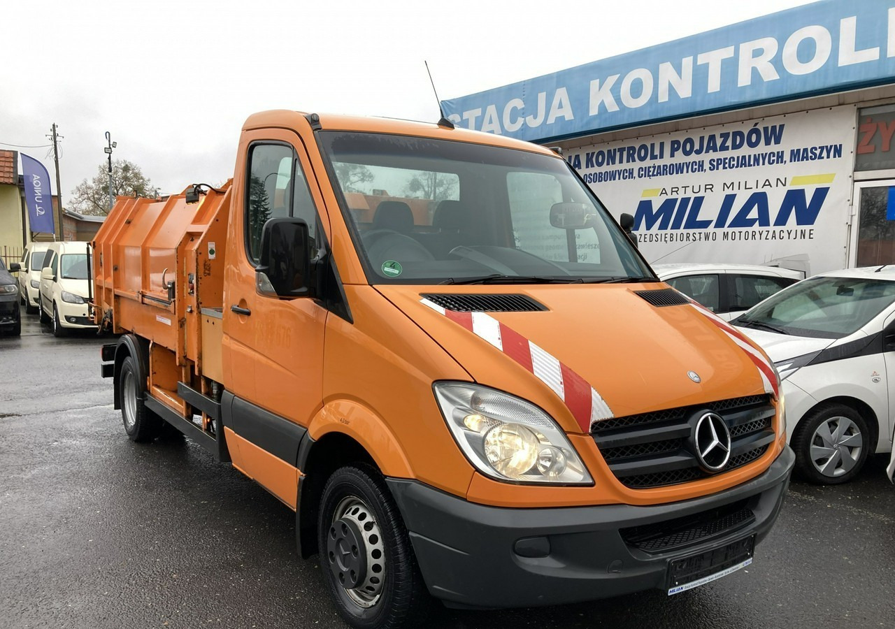 Mercedes-Benz Sprinter Sprinter 513 Śmieciarka Prasa 2010 - Prügiauto: pilt 2 Mercedes-Benz Sprinter Sprinter 513 Śmieciarka Prasa 2010 - Prügiauto: pilt 2