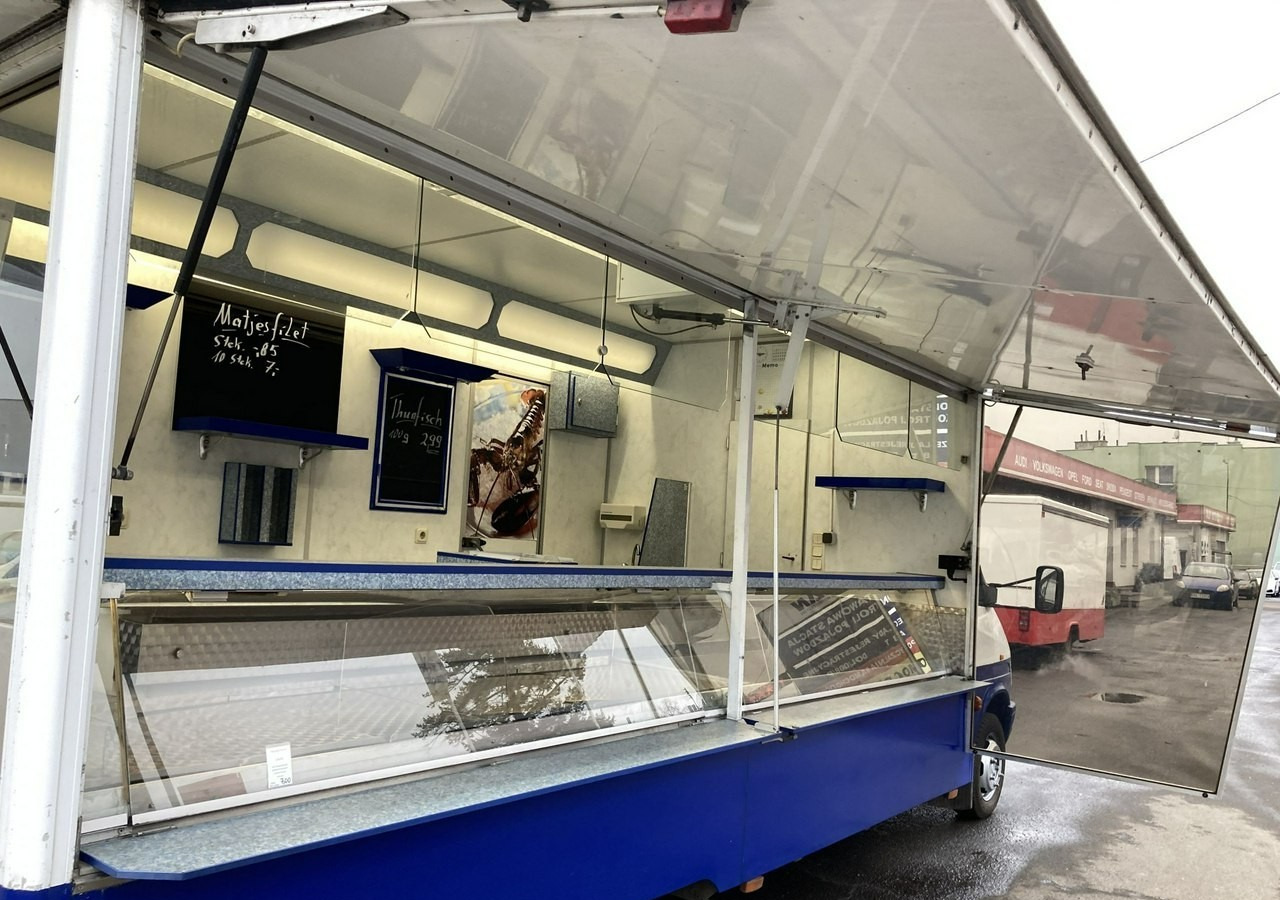 Mercedes-Benz Sprinter Sprinter Autosklep Gastronomiczny wędli Ryb Food Truck Foodtruck skl - Toiduauto: pilt 2 Mercedes-Benz Sprinter Sprinter Autosklep Gastronomiczny wędli Ryb Food Truck Foodtruck skl - Toiduauto: pilt 2