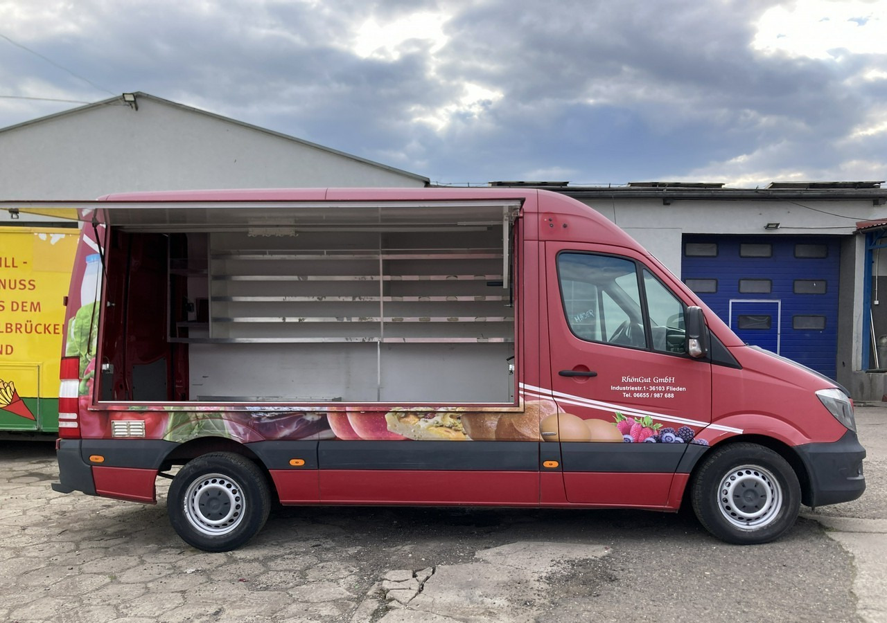 Mercedes-Benz Sprinter Sprinter Autosklep sklep bar Gastronomiczny Food Truck Foodtruck 201 - Toiduauto: pilt 2 Mercedes-Benz Sprinter Sprinter Autosklep sklep bar Gastronomiczny Food Truck Foodtruck 201 - Toiduauto: pilt 2
