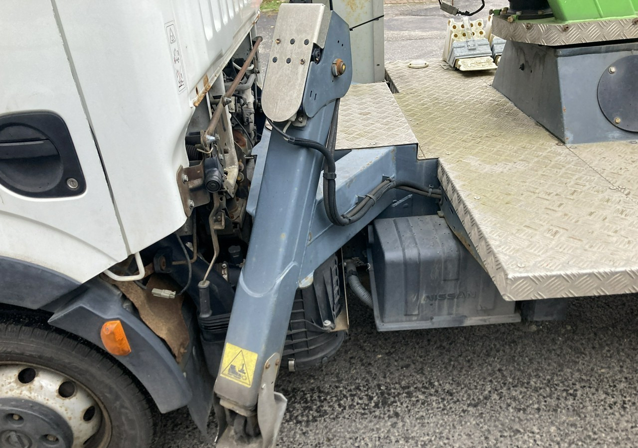 Veoautolt tõusev platvorm Nissan Cabstar Cabstar Canter Zwyżka Podnośnik koszowy 14.5 m 63tkm 2014r: pilt 8
