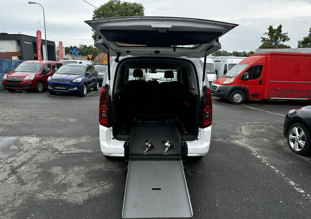 Opel Combo IV Combo Life Combo Długie Life dla Niepełnosprawnych Inwalida Rampa PFRON - Auto: pilt 2 Opel Combo IV Combo Life Combo Długie Life dla Niepełnosprawnych Inwalida Rampa PFRON - Auto: pilt 2