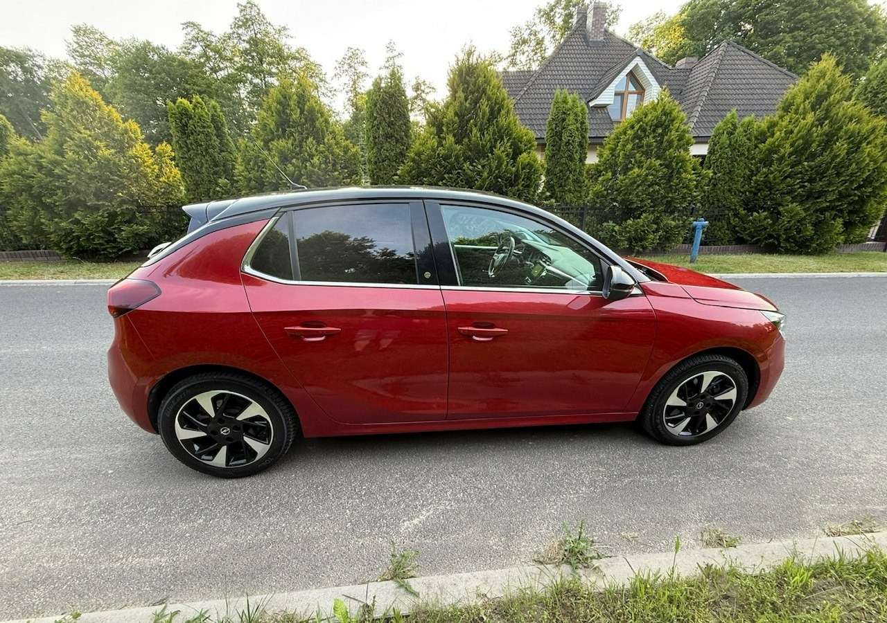 Opel Corsa F e-Corsa Elegance Pełny Elektryk Zasięg 360km Navi Kamera 2021 - Luukpära: pilt 3 Opel Corsa F e-Corsa Elegance Pełny Elektryk Zasięg 360km Navi Kamera 2021 - Luukpära: pilt 3