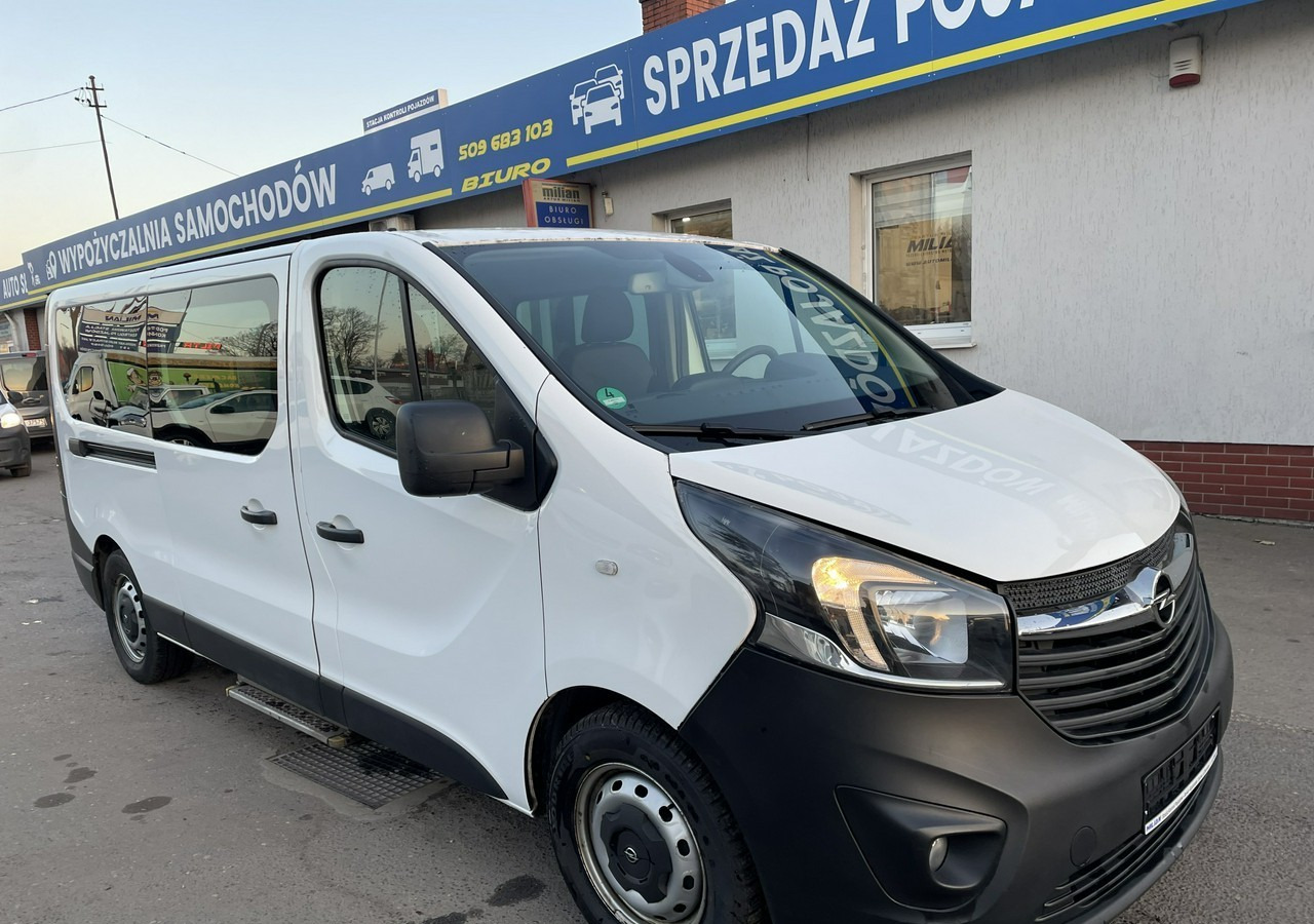 Opel Vivaro Opel Vivaro dla Niepełnosprawnych inwalida Rampa Model 2019 - Auto: pilt 5 Opel Vivaro Opel Vivaro dla Niepełnosprawnych inwalida Rampa Model 2019 - Auto: pilt 5