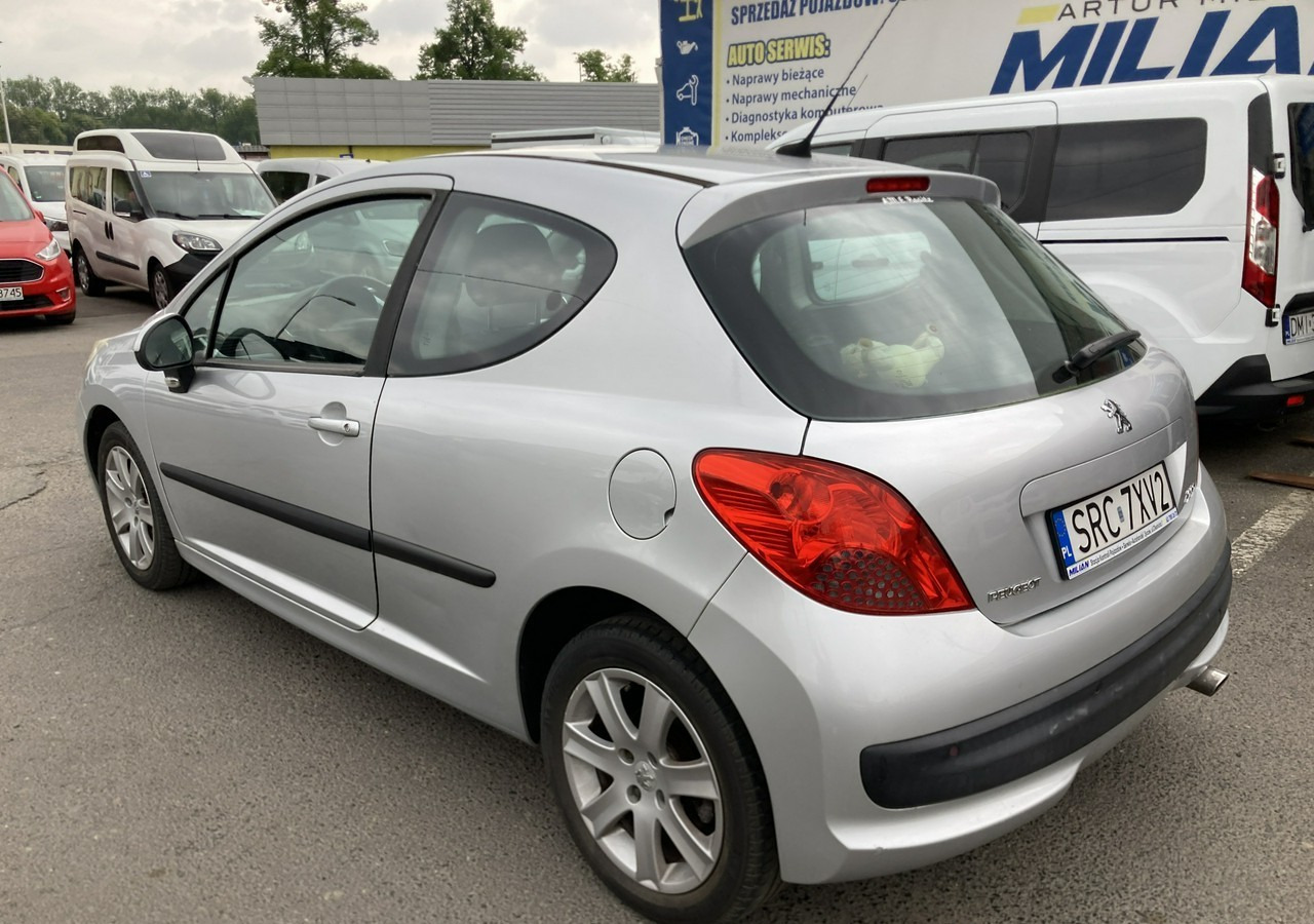 Peugeot 207 Peugeot 207 1.6HDI-16V Klima 2007 - Luukpära: pilt 4 Peugeot 207 Peugeot 207 1.6HDI-16V Klima 2007 - Luukpära: pilt 4