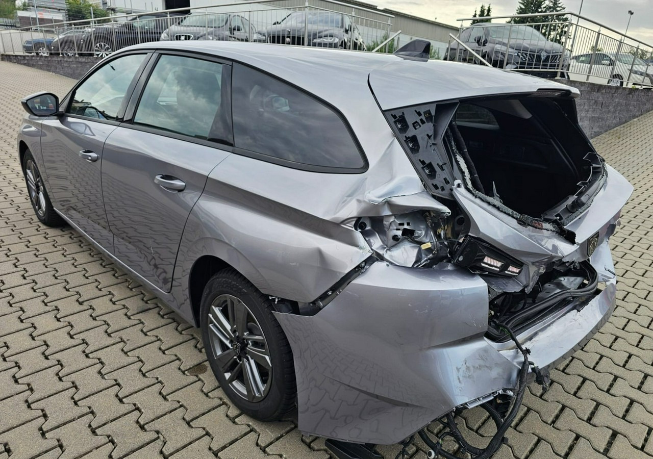 Peugeot 308 II Peugeot 308 Bogate wyposażenie Model 2025 - Universaal: pilt 5 Peugeot 308 II Peugeot 308 Bogate wyposażenie Model 2025 - Universaal: pilt 5