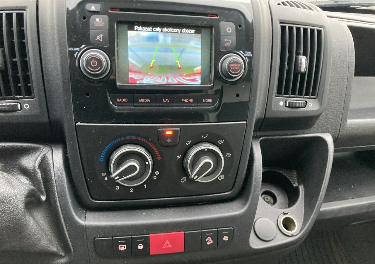 Toiduauto Peugeot Boxer Autosklep pieczywa Gastronomiczny Food Truck Foodtruck sklep 2018: pilt 15 Toiduauto Peugeot Boxer Autosklep pieczywa Gastronomiczny Food Truck Foodtruck sklep 2018: pilt 15