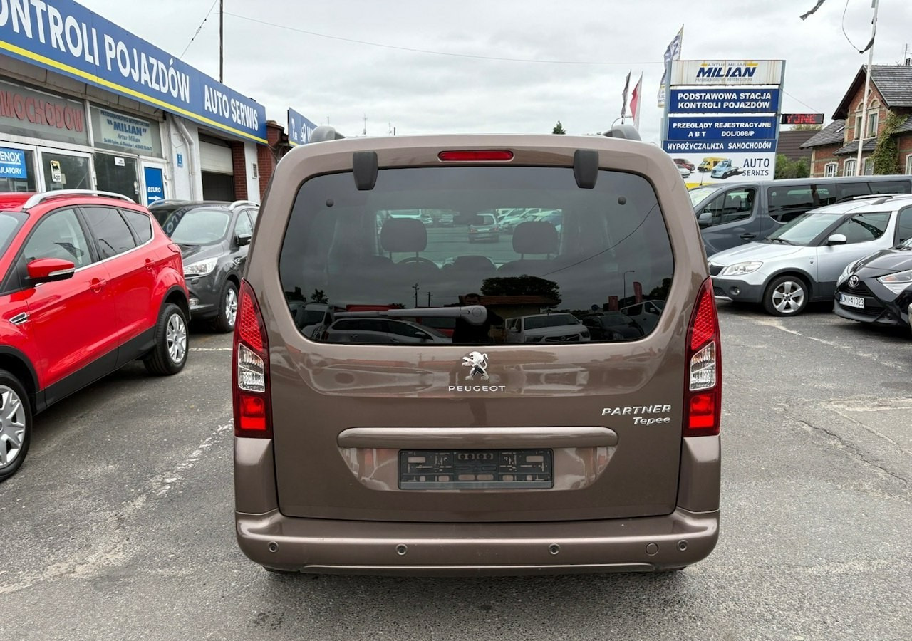 Peugeot Partner II Peugeot Partner Tepee 100 Family Model 2013 - Universaal: pilt 4 Peugeot Partner II Peugeot Partner Tepee 100 Family Model 2013 - Universaal: pilt 4