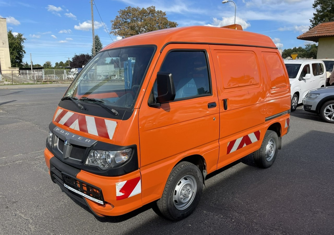 Piaggio Piaggio Porter Furgon 39348km 2x boczne drzwi 2012 - Kaubik: pilt 2 Piaggio Piaggio Porter Furgon 39348km 2x boczne drzwi 2012 - Kaubik: pilt 2