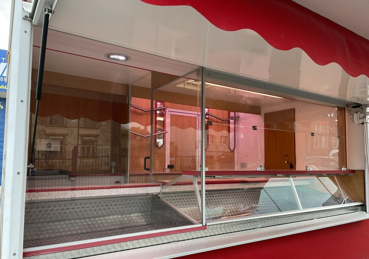 Renault Master Autosklep Wędli Gastronomiczny Food Truck Foodtruck sklep W-zasil 20 - Toiduauto: pilt 3 Renault Master Autosklep Wędli Gastronomiczny Food Truck Foodtruck sklep W-zasil 20 - Toiduauto: pilt 3