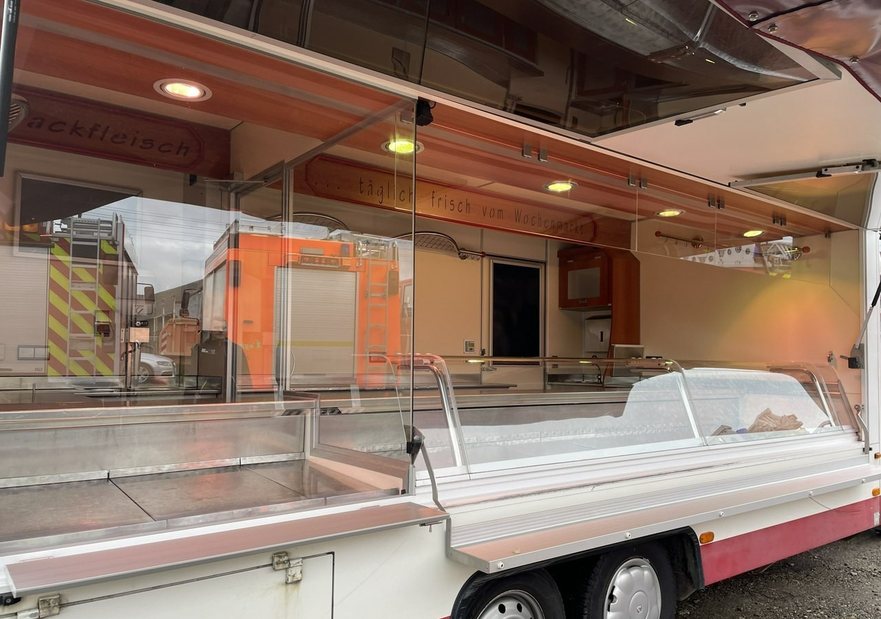 Renault Master Autosklep wędl Gastronomiczny Food Truck Foodtruck Sklep Klima Borc - Toiduauto: pilt 2 Renault Master Autosklep wędl Gastronomiczny Food Truck Foodtruck Sklep Klima Borc - Toiduauto: pilt 2