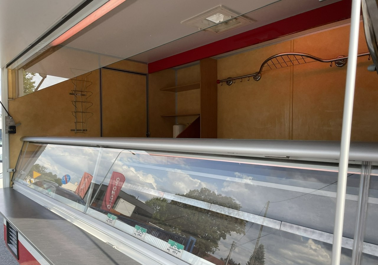 Renault Master Autosklep wędlin Gastronomiczna food truck foodtruck sklep Borco 201 - Toiduauto: pilt 3 Renault Master Autosklep wędlin Gastronomiczna food truck foodtruck sklep Borco 201 - Toiduauto: pilt 3