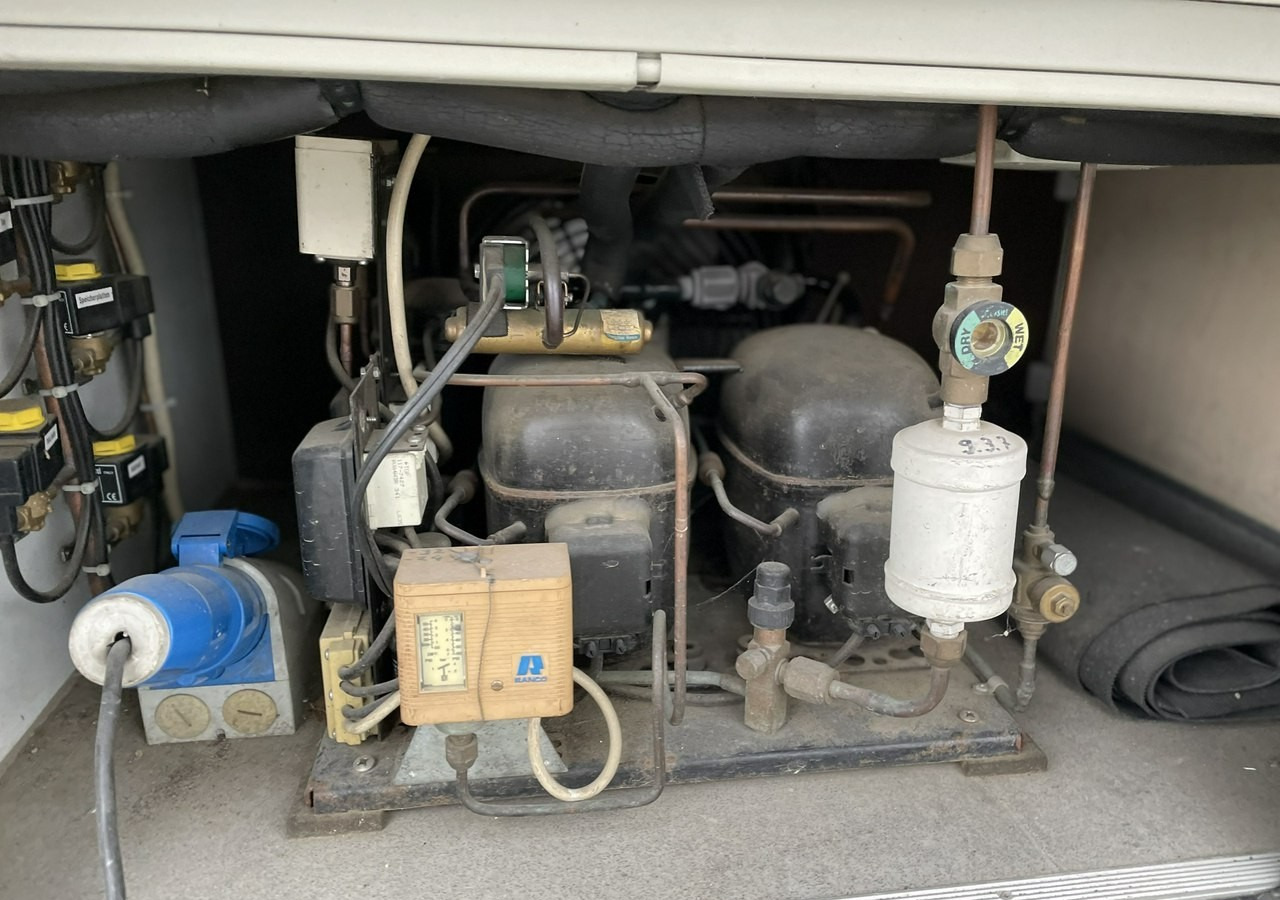 Toiduauto Renault Master Autosklep wędlin Gastronomiczny Food Truck Foodtruck Sklep Borco 200: pilt 18