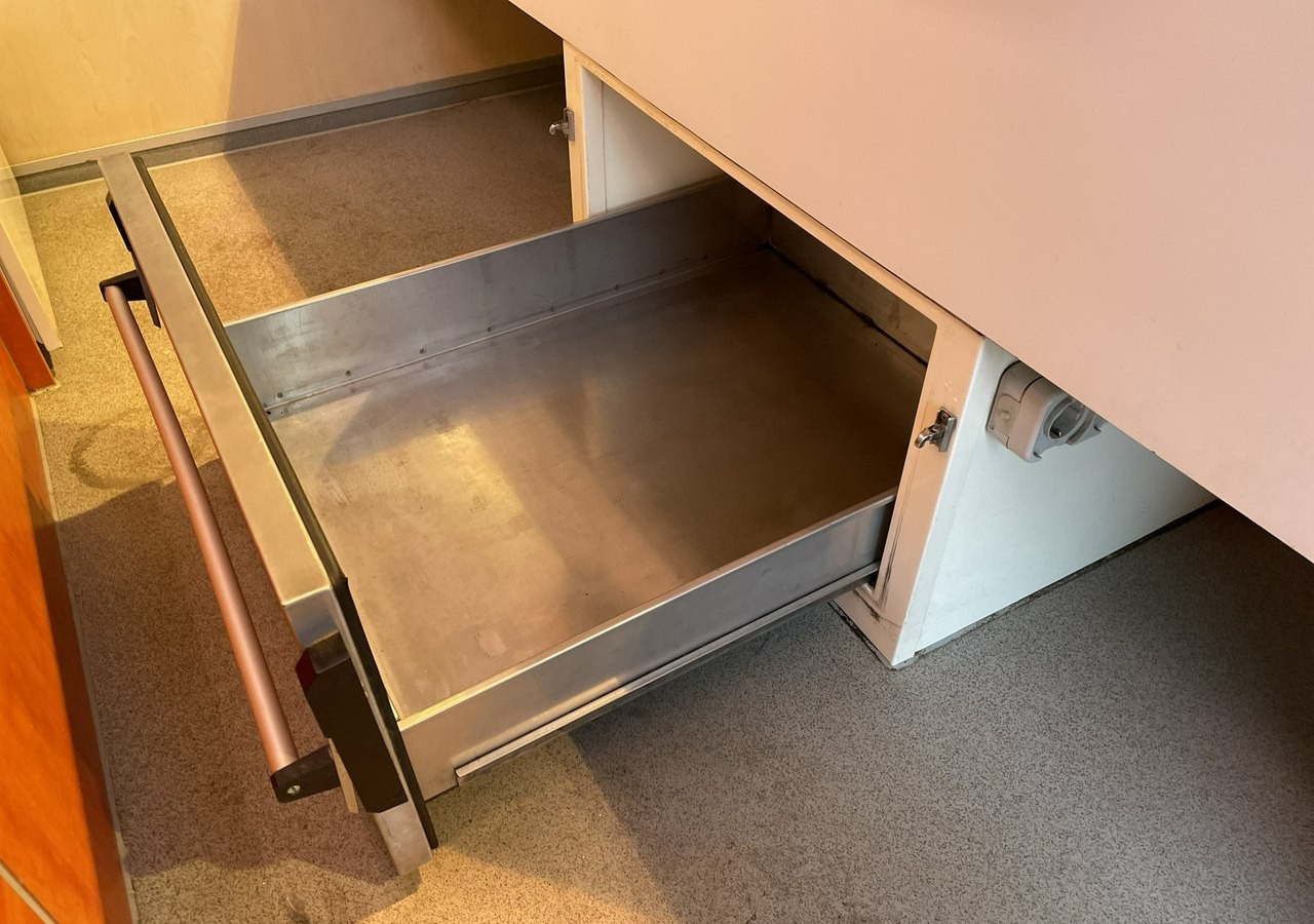 Toiduauto Renault Master Autosklep wędlin Gastronomiczny Food Truck Foodtruck Sklep Borco 200: pilt 11