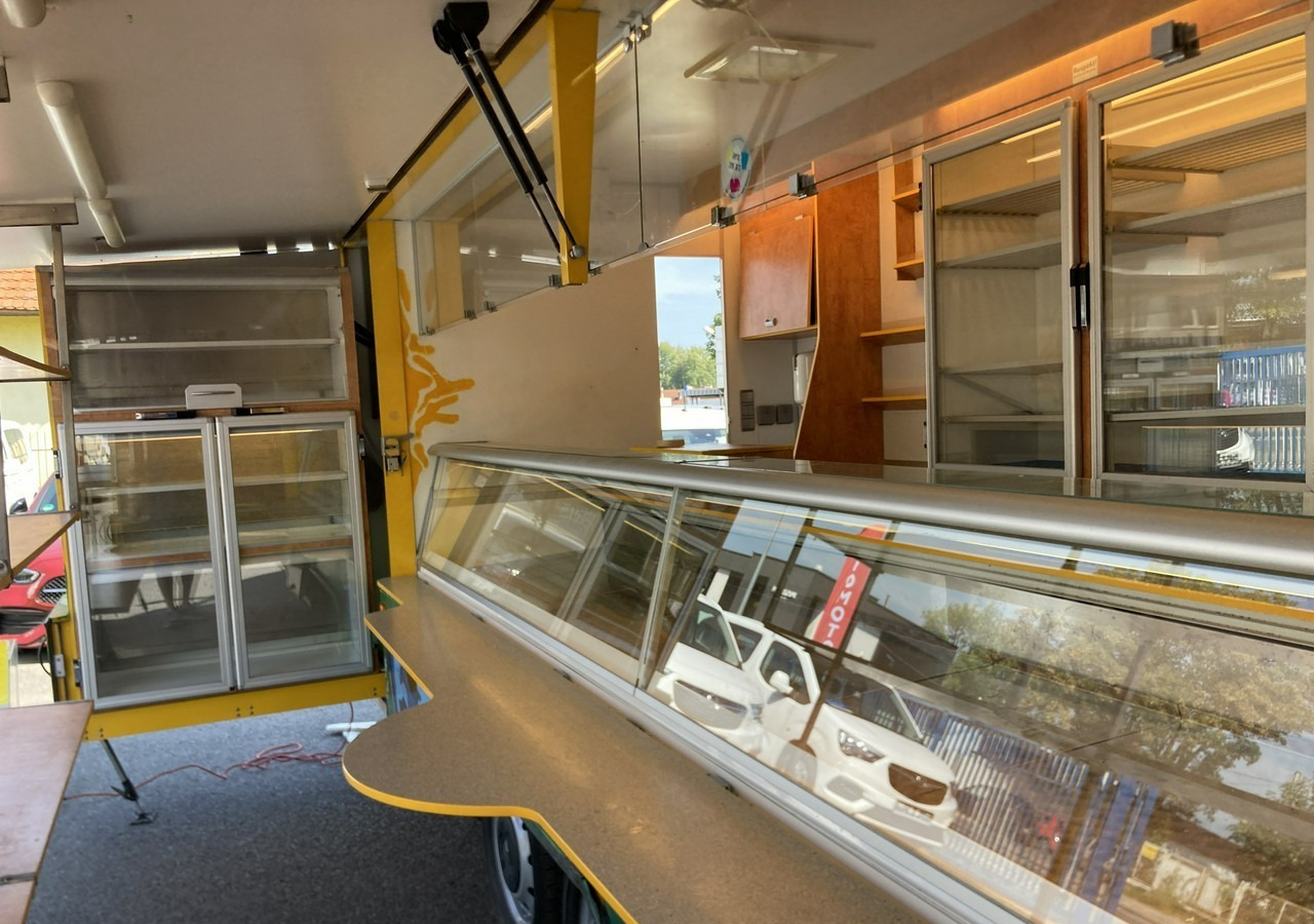 Renault Master Autosklep wędlin sklep bar Gastronomiczny Food Truck Foodtruck Borco - Toiduauto: pilt 3 Renault Master Autosklep wędlin sklep bar Gastronomiczny Food Truck Foodtruck Borco - Toiduauto: pilt 3