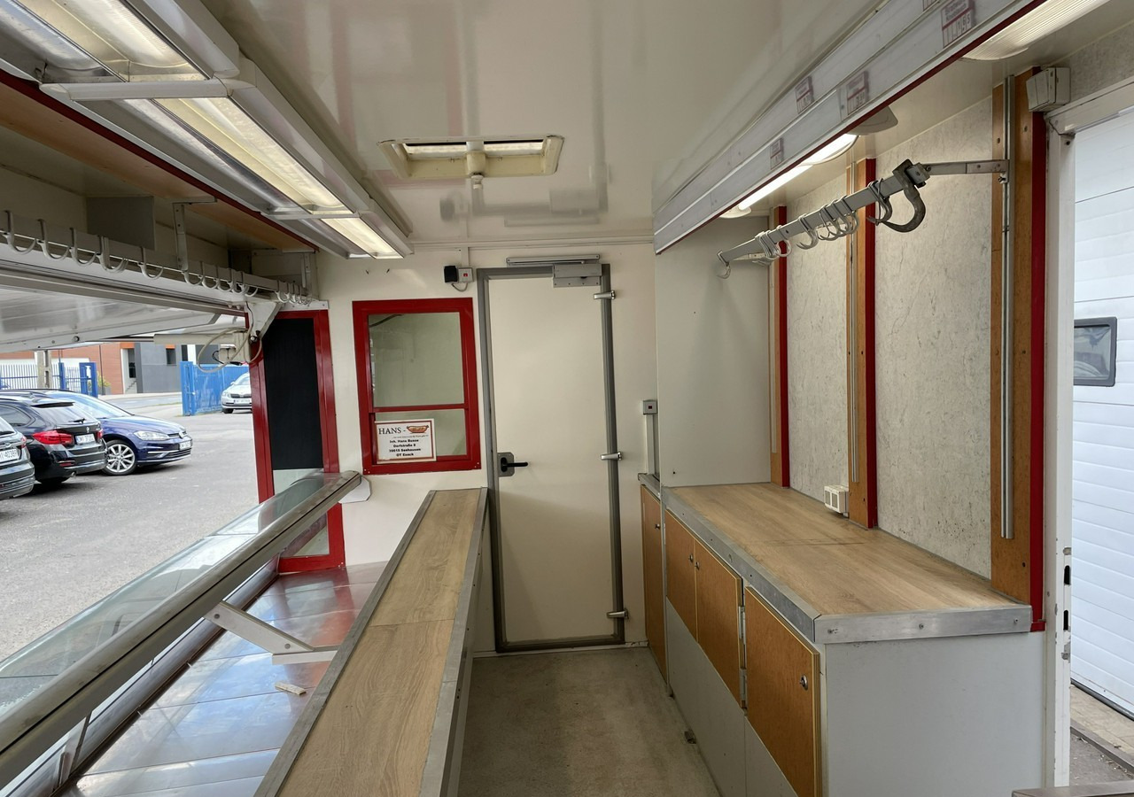 Renault Master Master Autosklep wędlin Gastronomiczna food truck foodtruck sklep 20 - Toiduauto: pilt 3 Renault Master Master Autosklep wędlin Gastronomiczna food truck foodtruck sklep 20 - Toiduauto: pilt 3
