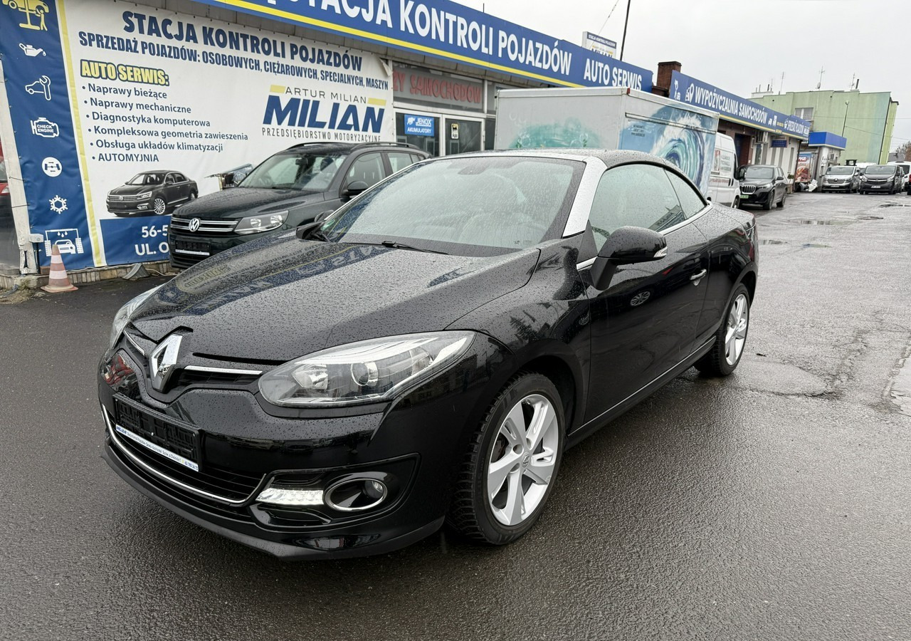 Renault Megane III Cabrio LIFT III 1.2 TCE 131 Skóra Led Navi PDC Bogate wyposażenie 20 - Auto: pilt 2 Renault Megane III Cabrio LIFT III 1.2 TCE 131 Skóra Led Navi PDC Bogate wyposażenie 20 - Auto: pilt 2