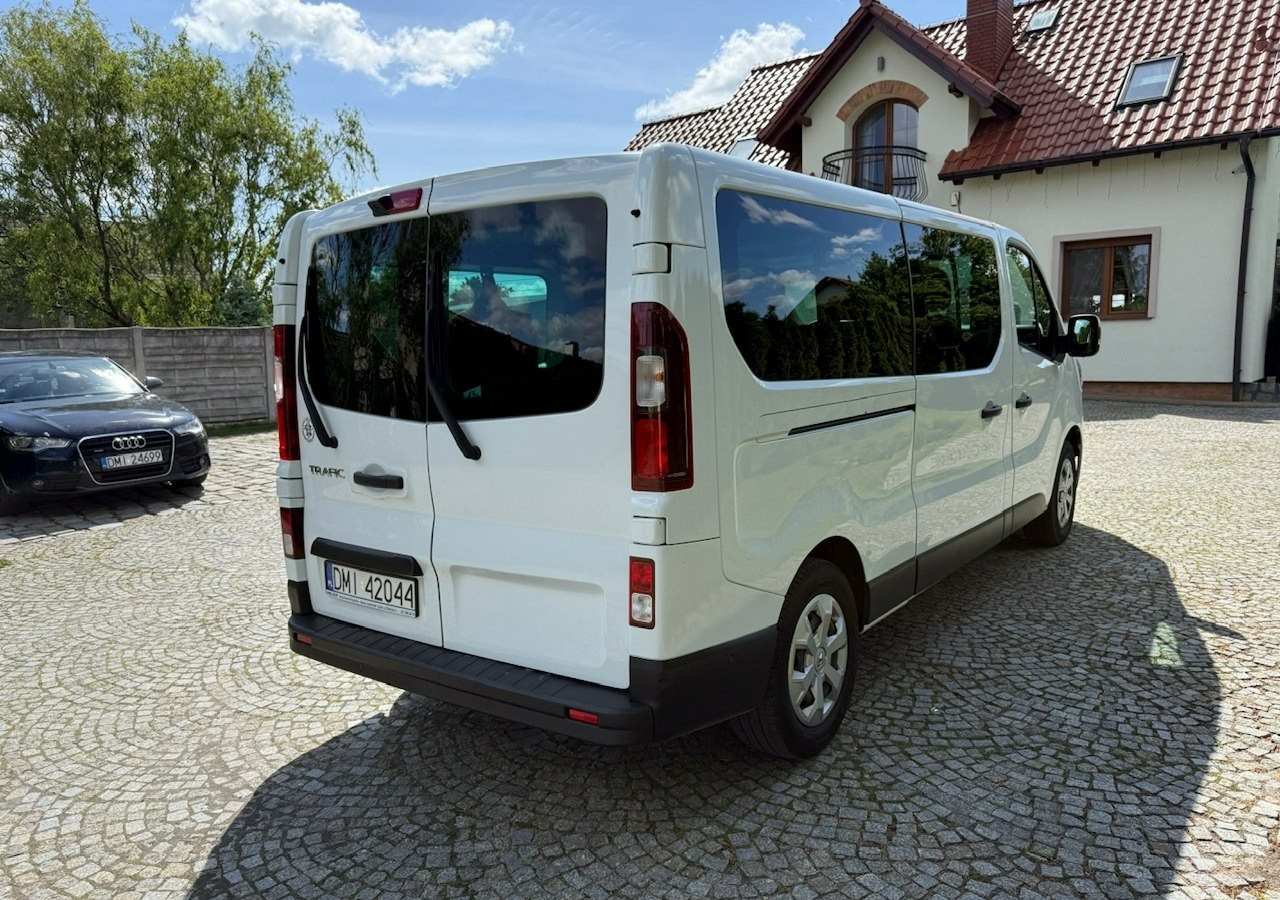 Renault Trafic III 2.0dci 110KM L2H1 LONG 9-osobowy 2xKlima Navi Kamera 2022 - Auto: pilt 3 Renault Trafic III 2.0dci 110KM L2H1 LONG 9-osobowy 2xKlima Navi Kamera 2022 - Auto: pilt 3