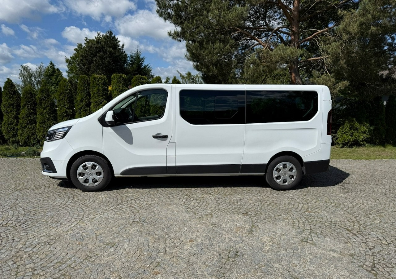 Renault Trafic III 2.0dci 110KM L2H1 LONG 9-osobowy 2xKlima Navi Kamera 2022 - Auto: pilt 2 Renault Trafic III 2.0dci 110KM L2H1 LONG 9-osobowy 2xKlima Navi Kamera 2022 - Auto: pilt 2