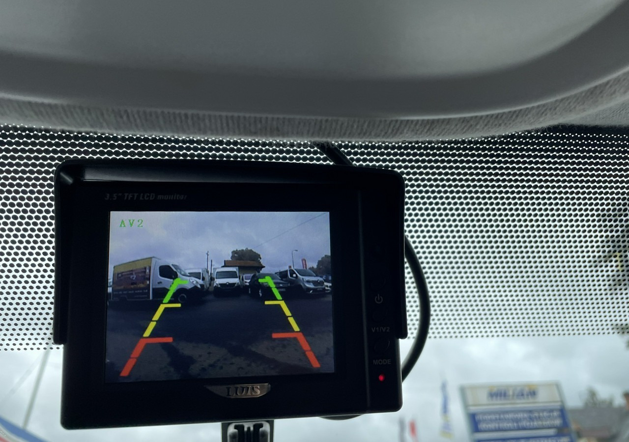 Renault Trafic Renault Trafic 1.6-120KM Klima 2018 - Kaubik: pilt 4 Renault Trafic Renault Trafic 1.6-120KM Klima 2018 - Kaubik: pilt 4