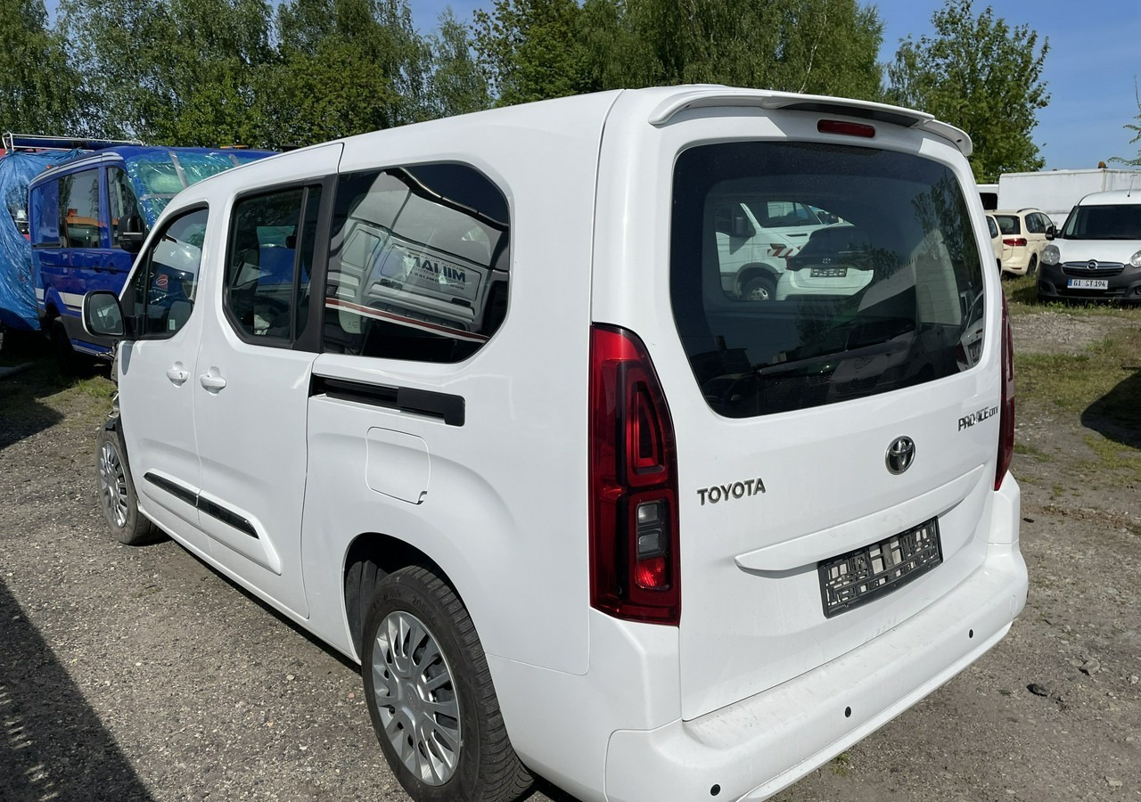 Toyota ProAce Proace City Verso Toyota Proace City Verso Long 1.5 D-4D Business 2021Salon - Auto: pilt 1 Toyota ProAce Proace City Verso Toyota Proace City Verso Long 1.5 D-4D Business 2021Salon - Auto: pilt 1