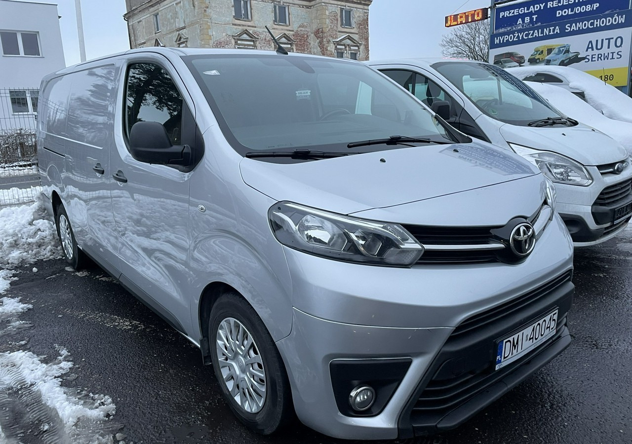 Toyota Proace Toyota ProAce 2.0-122KM Max -Long Klima 2x boczne drzwi Salon PL - Kaubik: pilt 3 Toyota Proace Toyota ProAce 2.0-122KM Max -Long Klima 2x boczne drzwi Salon PL - Kaubik: pilt 3