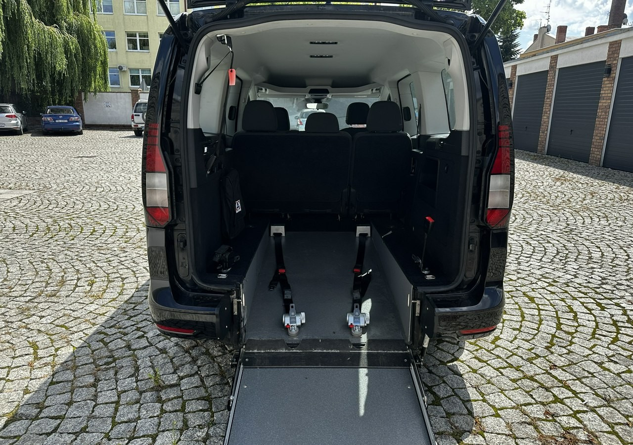 Volkswagen Caddy III Caddy dla Niepełnosprawnych inwalida rampa 43053km PFRON Model 2023 - Auto: pilt 4 Volkswagen Caddy III Caddy dla Niepełnosprawnych inwalida rampa 43053km PFRON Model 2023 - Auto: pilt 4