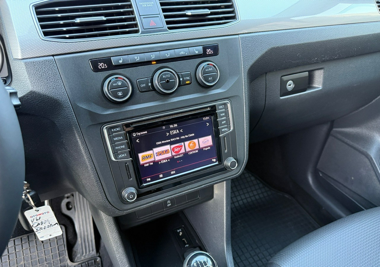 Auto Volkswagen Caddy III Caddy do przewozu osób Niepełnosprawnych Inwalida Rampa: pilt 19