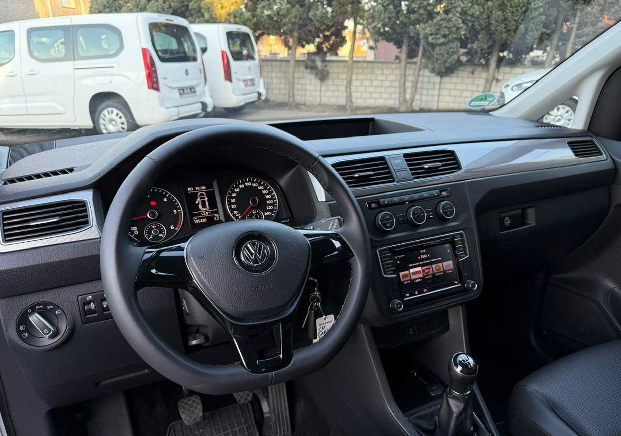 Auto Volkswagen Caddy III Caddy do przewozu osób Niepełnosprawnych Inwalida Rampa: pilt 14