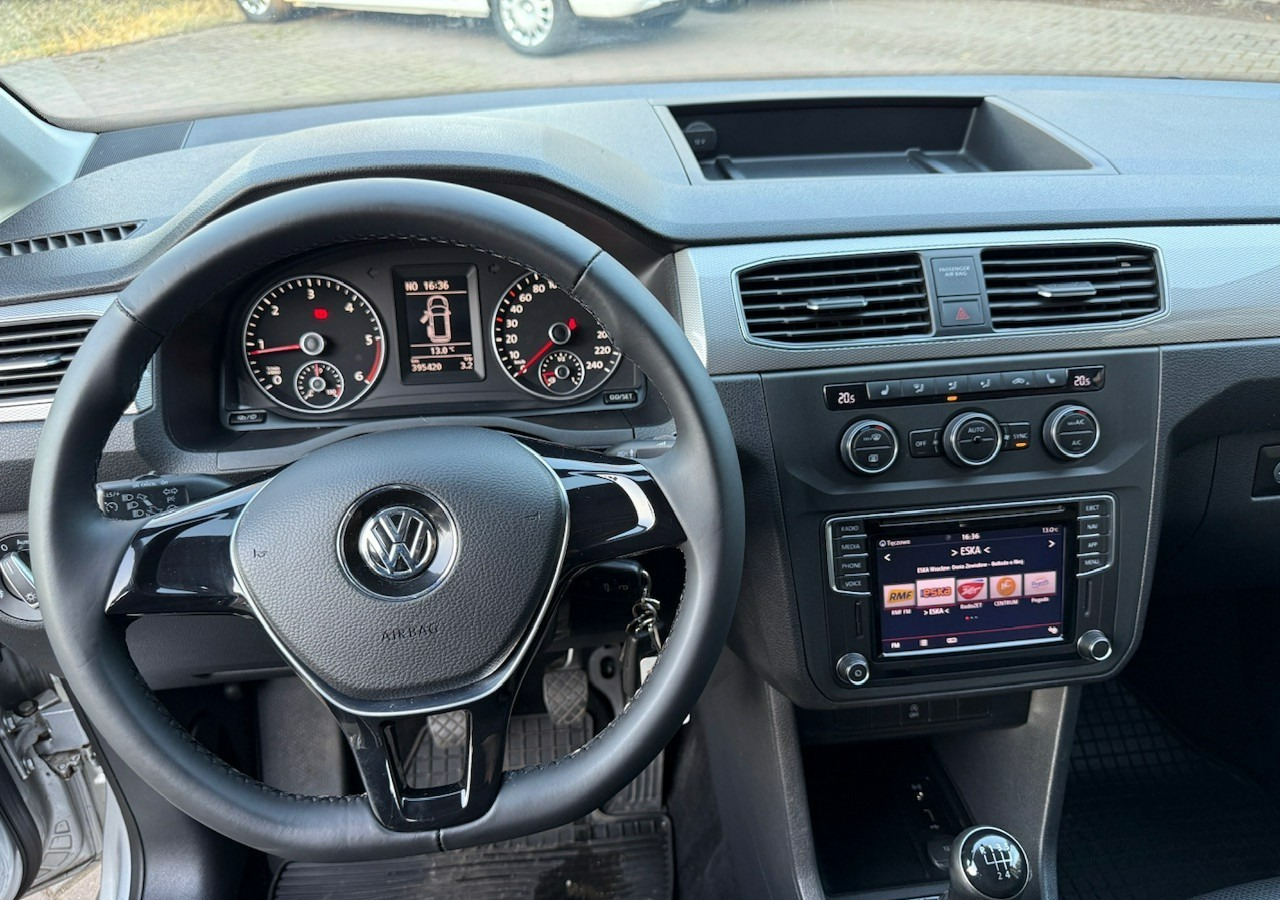 Auto Volkswagen Caddy III Caddy do przewozu osób Niepełnosprawnych Inwalida Rampa: pilt 15