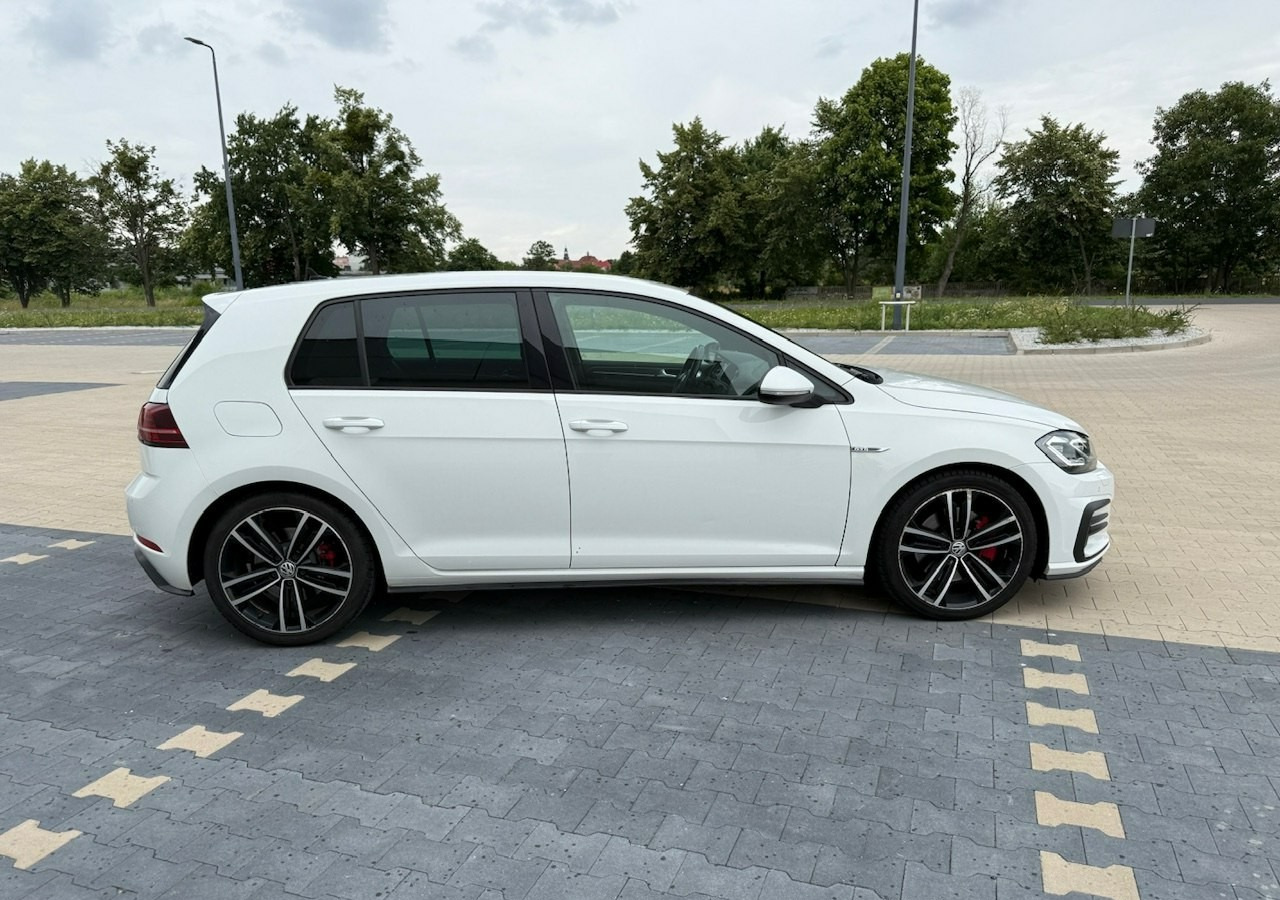 Volkswagen Golf VII GTD 2.0TDI 184KM FullLed Navi Klimatronik ACC Asystenci - Sedaan: pilt 5 Volkswagen Golf VII GTD 2.0TDI 184KM FullLed Navi Klimatronik ACC Asystenci - Sedaan: pilt 5