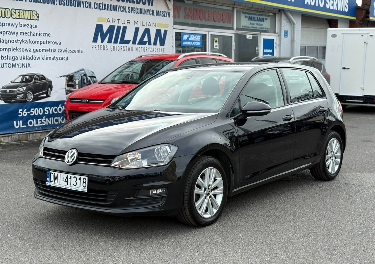 Volkswagen Golf VII VII 1,6 TDI 110KM 153TKM Klimatronik Navi Alu PDC 2015 Bez wkładu fi - Luukpära: pilt 1 Volkswagen Golf VII VII 1,6 TDI 110KM 153TKM Klimatronik Navi Alu PDC 2015 Bez wkładu fi - Luukpära: pilt 1