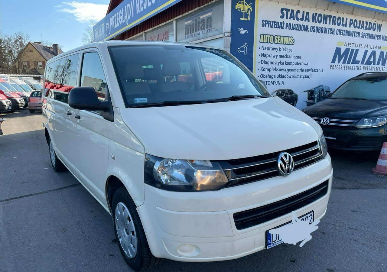 Volkswagen Inny Volkswagen Volkswagen Caravelle 2.0-140KM 2015 - Auto: pilt 2 Volkswagen Inny Volkswagen Volkswagen Caravelle 2.0-140KM 2015 - Auto: pilt 2