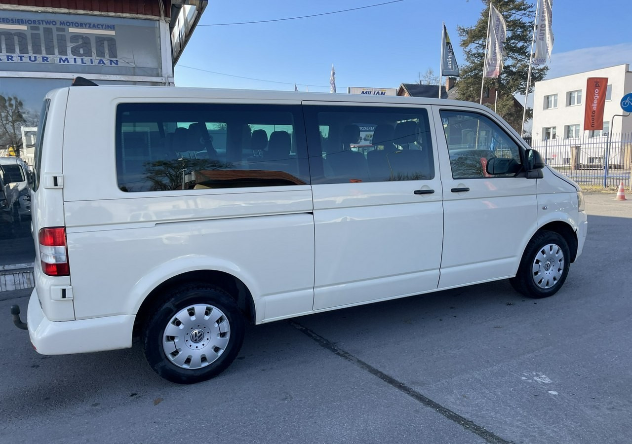 Volkswagen Inny Volkswagen Volkswagen Caravelle 2.0-140KM 2015 - Auto: pilt 4 Volkswagen Inny Volkswagen Volkswagen Caravelle 2.0-140KM 2015 - Auto: pilt 4