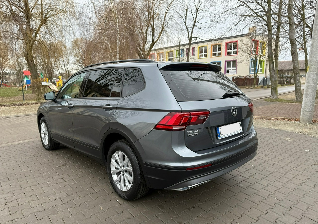 Volkswagen Tiguan II 1,4TSI 150KM 65tyśkm 7osobowy Comfort Tempomat ACC Klima Alu 2018 - Maastur: pilt 3 Volkswagen Tiguan II 1,4TSI 150KM 65tyśkm 7osobowy Comfort Tempomat ACC Klima Alu 2018 - Maastur: pilt 3