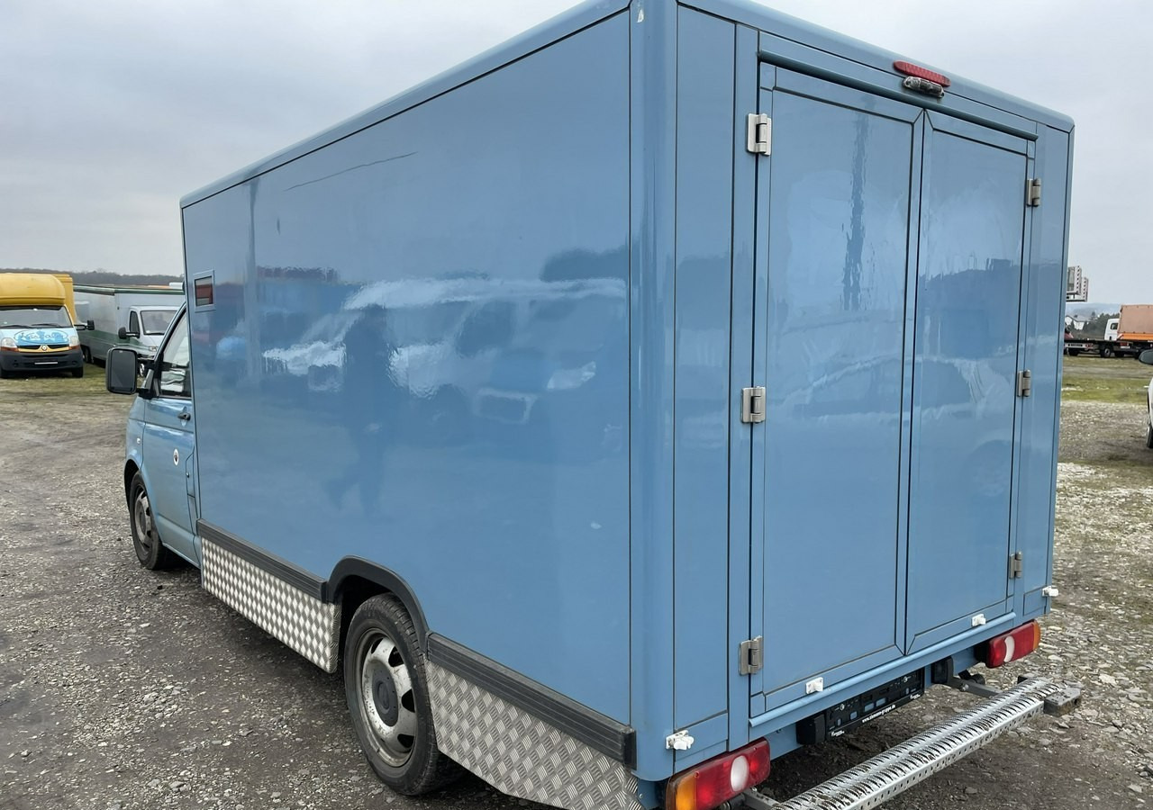 Volkswagen Transporter T5 Transporter Bankowóz kuloodporny opancerzony Model 2015 - Kogumissõiduk: pilt 5 Volkswagen Transporter T5 Transporter Bankowóz kuloodporny opancerzony Model 2015 - Kogumissõiduk: pilt 5