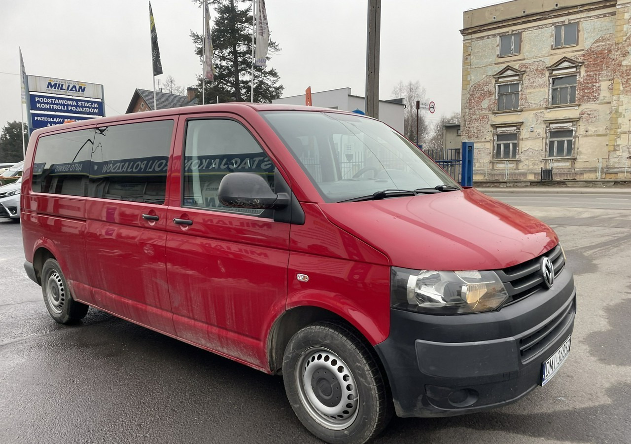 Volkswagen Transporter T5 Transporter T5 Lift 2.0 Tdi 9-osob Klima 2011 - Auto: pilt 2 Volkswagen Transporter T5 Transporter T5 Lift 2.0 Tdi 9-osob Klima 2011 - Auto: pilt 2