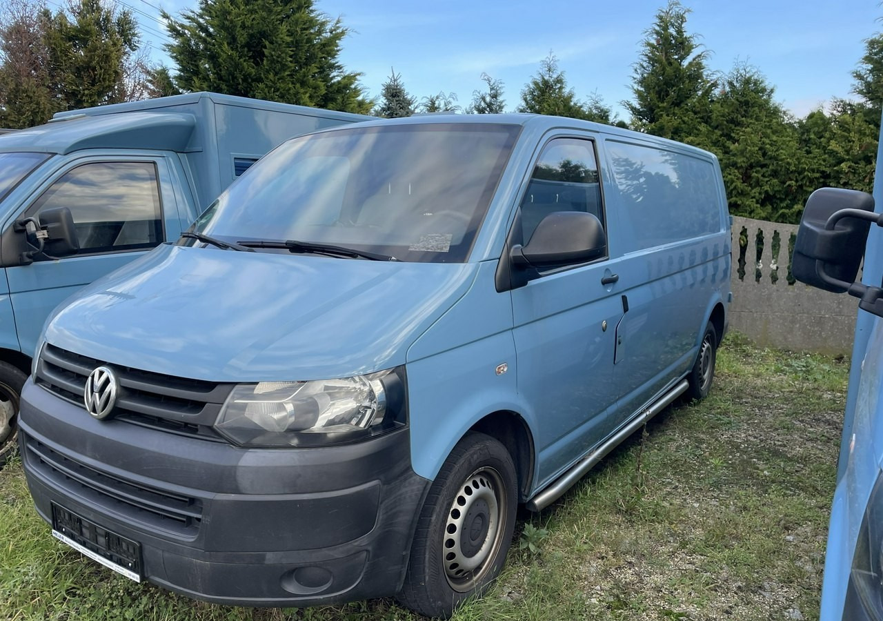 Volkswagen Transporter Trasporter T5 Bankowóz kuloodporny opancerzony 2015 - Kogumissõiduk: pilt 1 Volkswagen Transporter Trasporter T5 Bankowóz kuloodporny opancerzony 2015 - Kogumissõiduk: pilt 1