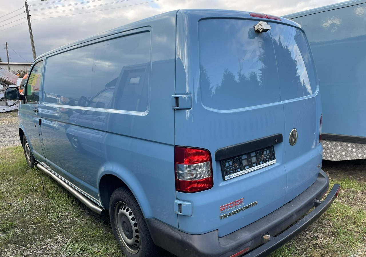 Volkswagen Transporter Trasporter T5 Bankowóz kuloodporny opancerzony 2015 - Kogumissõiduk: pilt 4 Volkswagen Transporter Trasporter T5 Bankowóz kuloodporny opancerzony 2015 - Kogumissõiduk: pilt 4