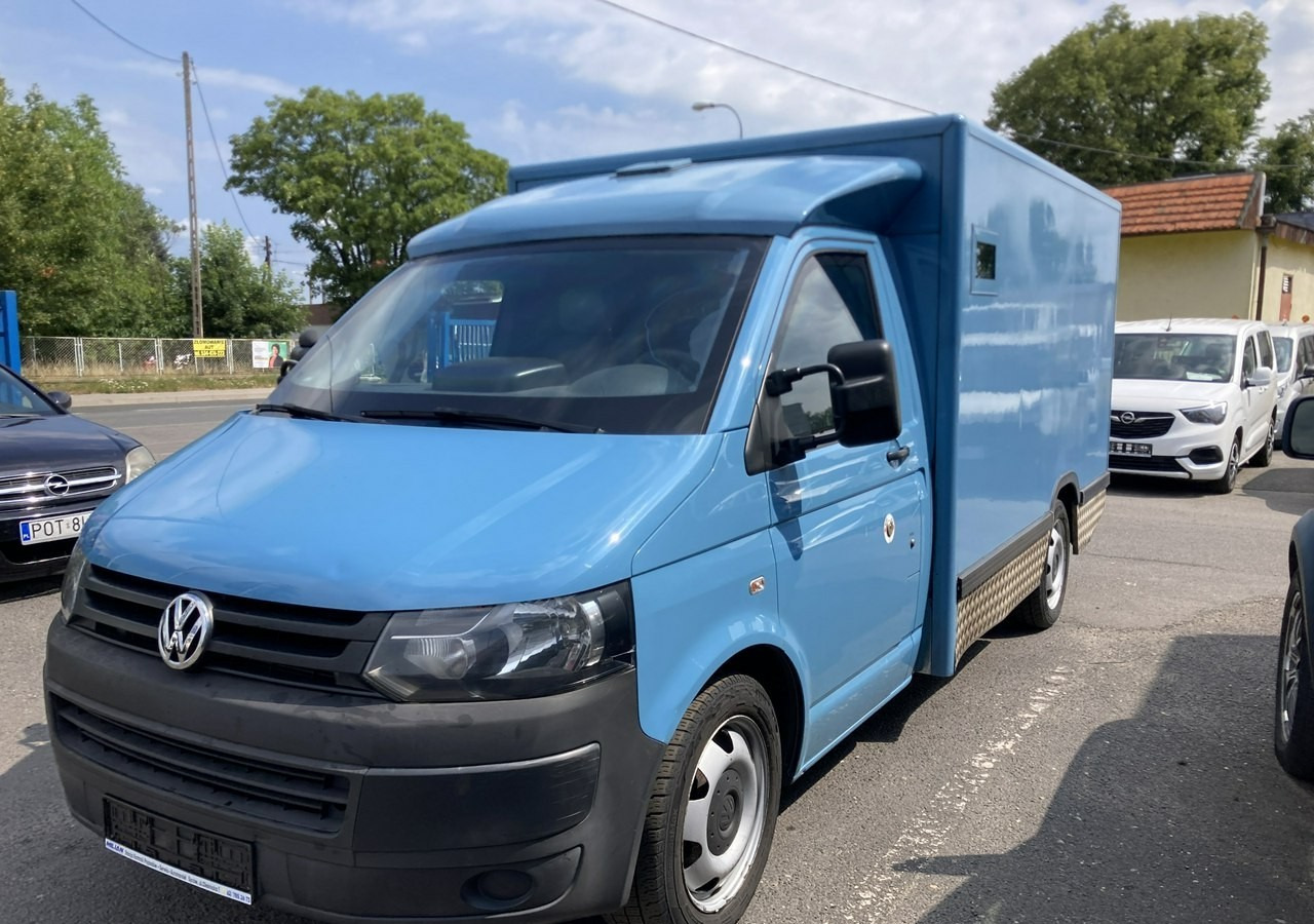 Volkswagen Transporter Trasporter T5 Bankowóz kuloodporny opanceżony Model 2015 - Kogumissõiduk: pilt 1 Volkswagen Transporter Trasporter T5 Bankowóz kuloodporny opanceżony Model 2015 - Kogumissõiduk: pilt 1
