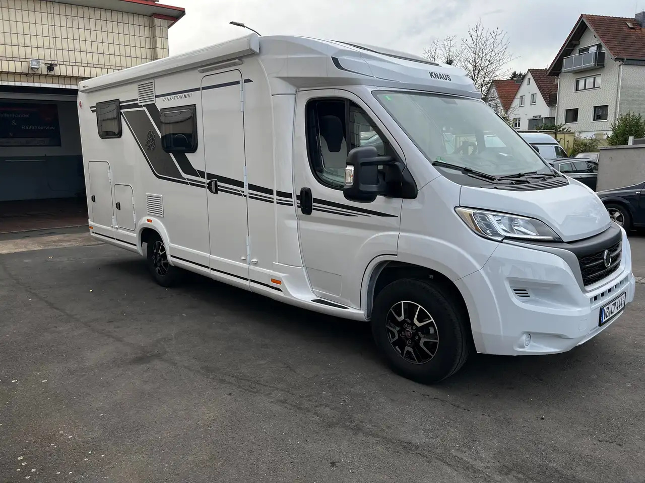 Knaus VAN TI 650 MEG VANSATION - Poolintegreeritud matkaauto: pilt 1 Knaus VAN TI 650 MEG VANSATION - Poolintegreeritud matkaauto: pilt 1