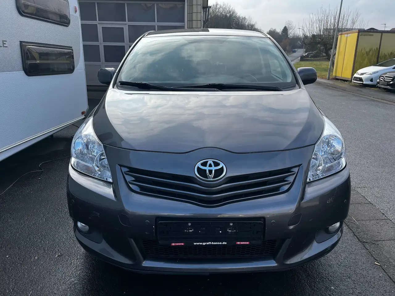 Toyota Verso Travel 7 Sitzer Kupplungsschaden - Auto: pilt 1 Toyota Verso Travel 7 Sitzer Kupplungsschaden - Auto: pilt 1