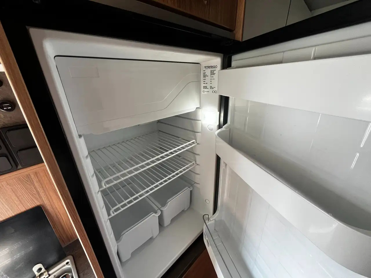 Uus Campervan Weinsberg CaraBus 600 DQ: pilt 17