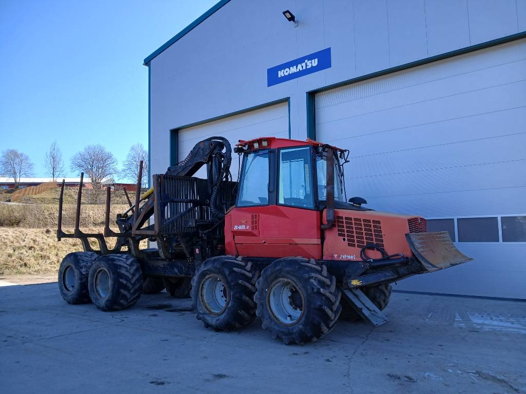 Komatsu 840.3 - Forwarder: pilt 1 Komatsu 840.3 - Forwarder: pilt 1