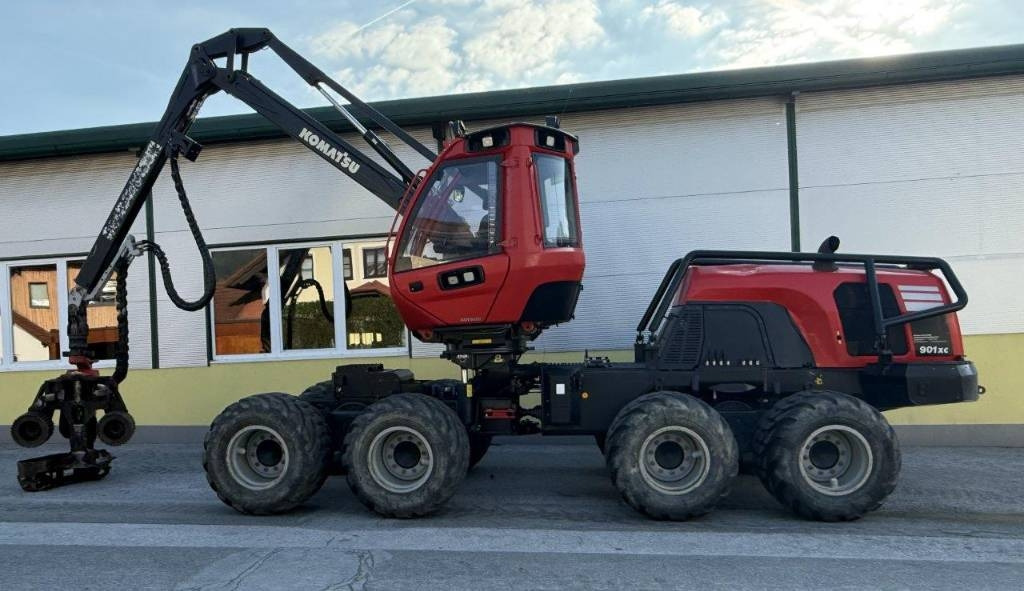 Komatsu 901 XC - Metsakoristaja: pilt 2 Komatsu 901 XC - Metsakoristaja: pilt 2