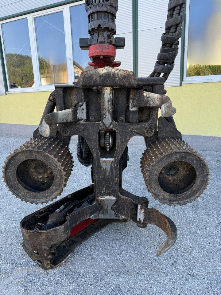 Komatsu 901 XC - Metsakoristaja: pilt 5 Komatsu 901 XC - Metsakoristaja: pilt 5